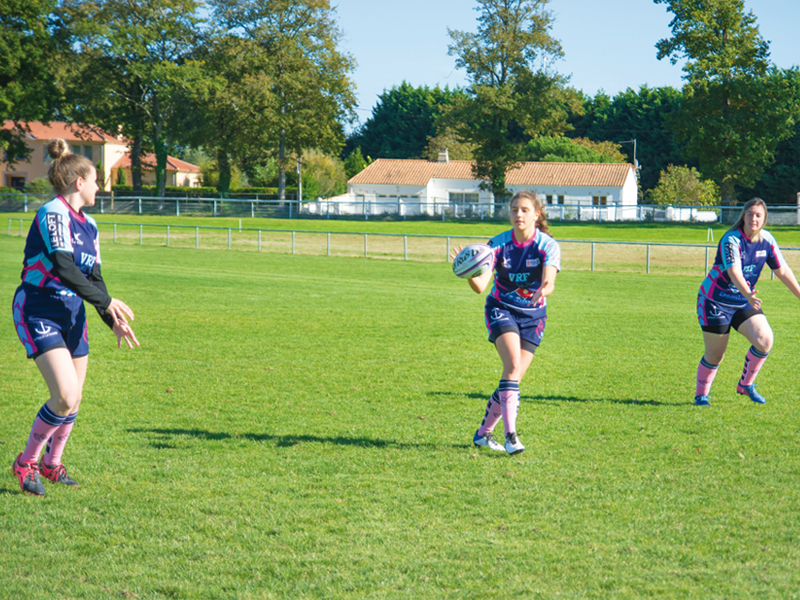 vendee-mag-offset5-Amanda-Laudouar-kinésithérapeute-du-Vendée-Rugby-Féminin