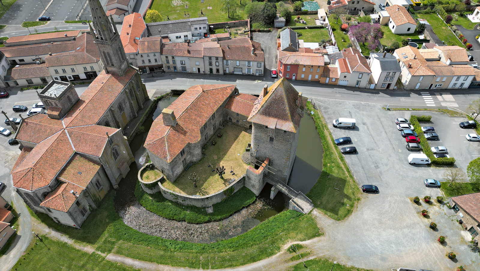 Le Château d’Ardelay